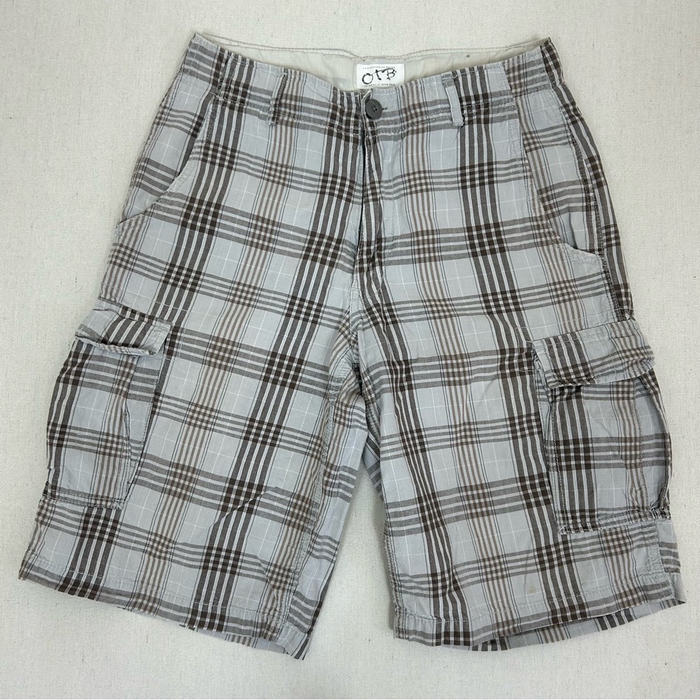 OTB Man’s Gray and Black Cargo Shorts with Pockets & Relaxed Fit